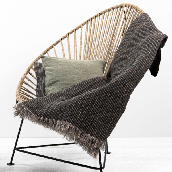 Grey blanket ADA.