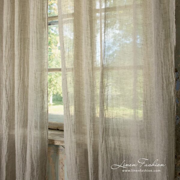 Light grey curtain.