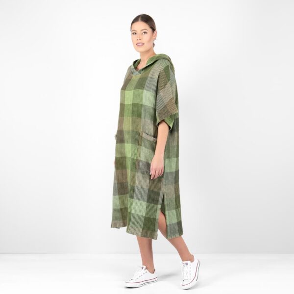 BINGO Poncho verde a quadri - immagine 2