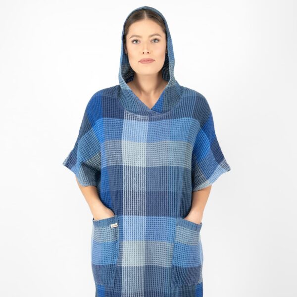 BINGO Poncho a quadri blu - immagine 3