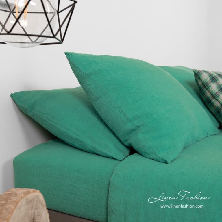 Verdi pillow case.