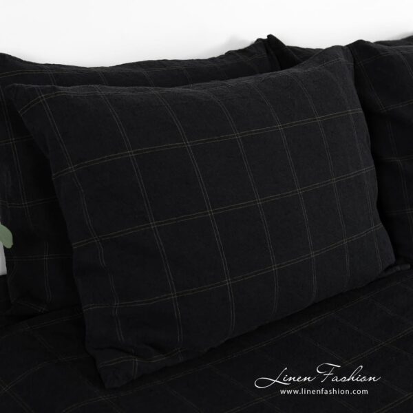 BOSKA linen cotton pillow case in black color, with green checks
