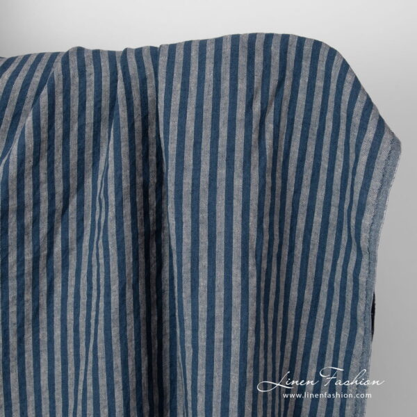linen blue stripes fabric.