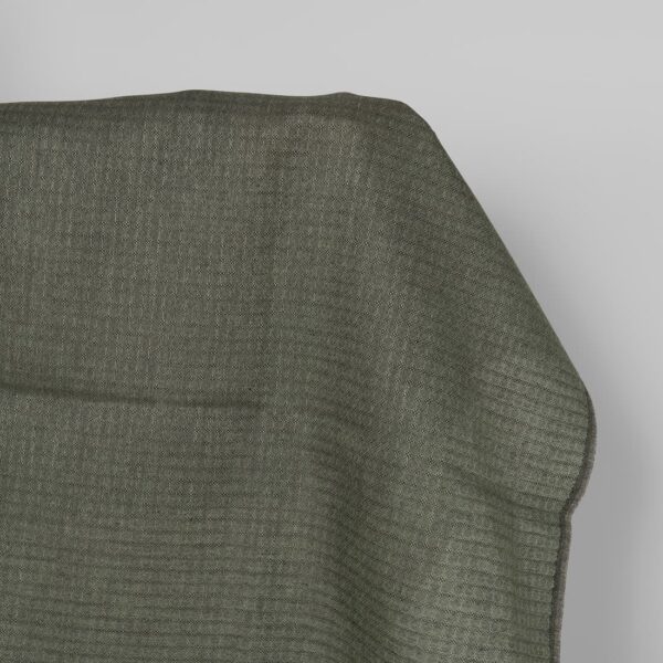 Tessuto di lino grigio scuro e verde a rombi