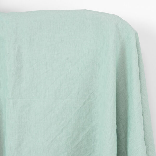 Tessuto di lino verde menta chiaro, lavato