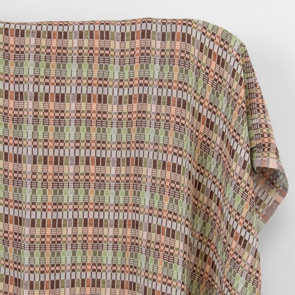 Tessuto di lino e cotone a quadri multicolore marrone verde, lavato