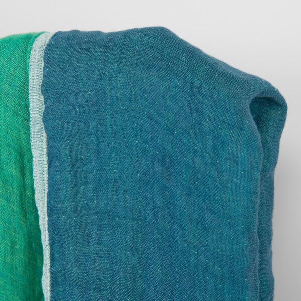 Tessuto di lino double face blu e verde freddo, lavato - immagine 3