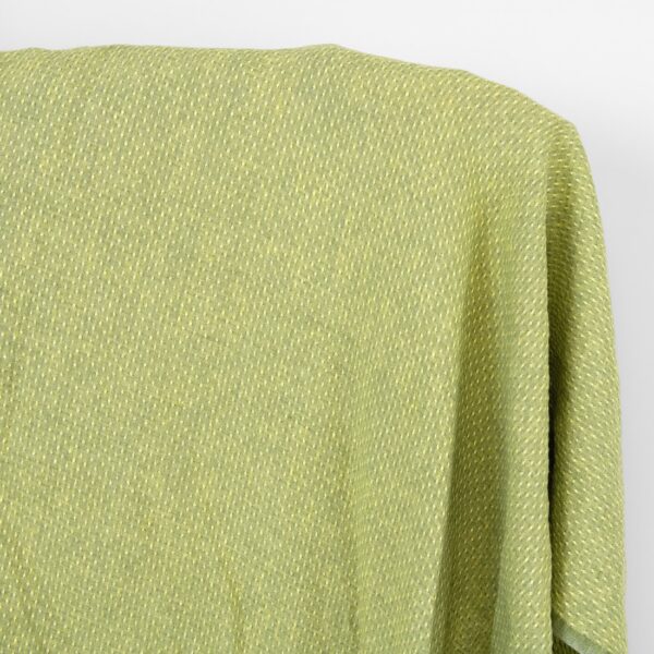Tessuto di lino giallo chiaro e verde a pois, lavato