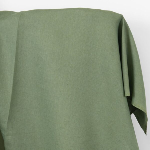 Tessuto in lino e cotone verde salvia e bluastro twill