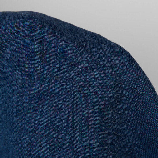 Tessuto di lino lavato di colore blu scuro denim - immagine 3