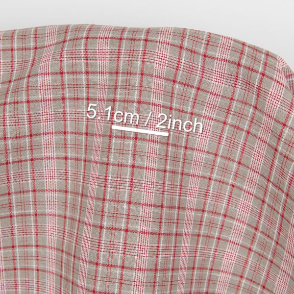 Tessuto in lino cotone beige scuro a quadretti rossi e bianchi - immagine 4