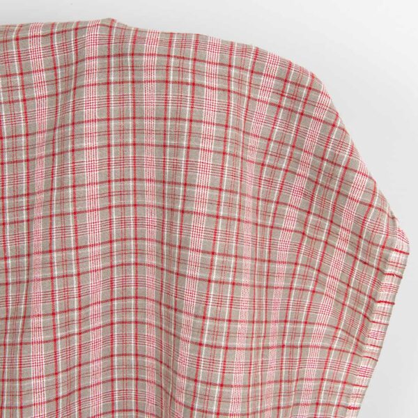 Tessuto in lino e cotone beige scuro a quadretti bianchi e rossi, lavato - immagine 2