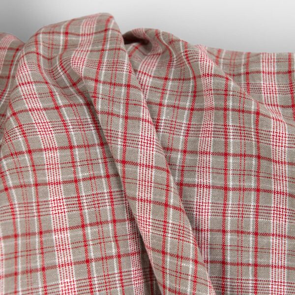 Tessuto in lino e cotone beige scuro a quadretti bianchi e rossi, lavato - immagine 3